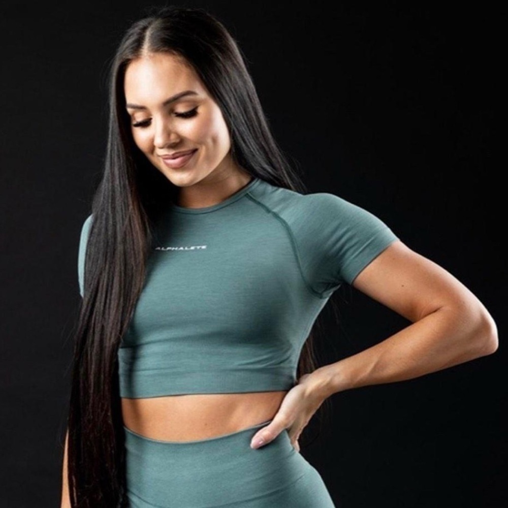 Alphalete Amplify Nomadic Blue Crop Top Size Small